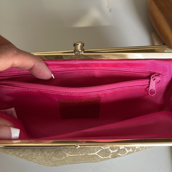 HOBO LAUREN CLUTCH WALLET-GOLD FILIGREE EXOTIC - Picture 10 of 11